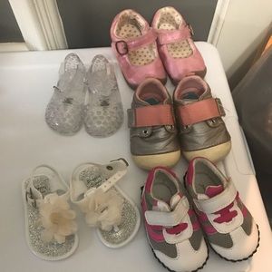 Walking Shoes & Sandals